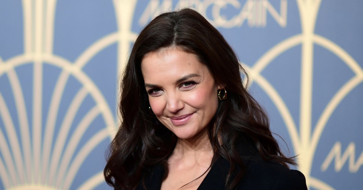 Katie Holmes pokazala pogled iz doma - jedan detalj čini razliku