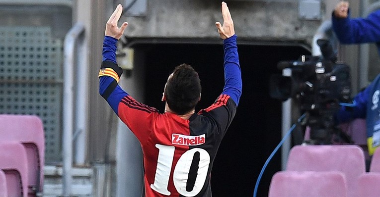 Messi zabio gol i slavio ga u Maradoninom dresu. Sudac pokvario posvetu najvećem