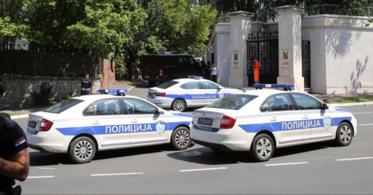 Dvostruko ubojstvo u Srbiji. Unuk osumnjičen da je ubio baku i djeda pa pobjegao