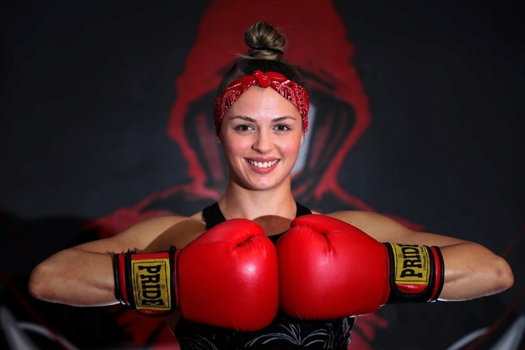 "Radila sam sklekove na Jarunu i jedan me dečko pitao tko sam. Pozvao me na trening"