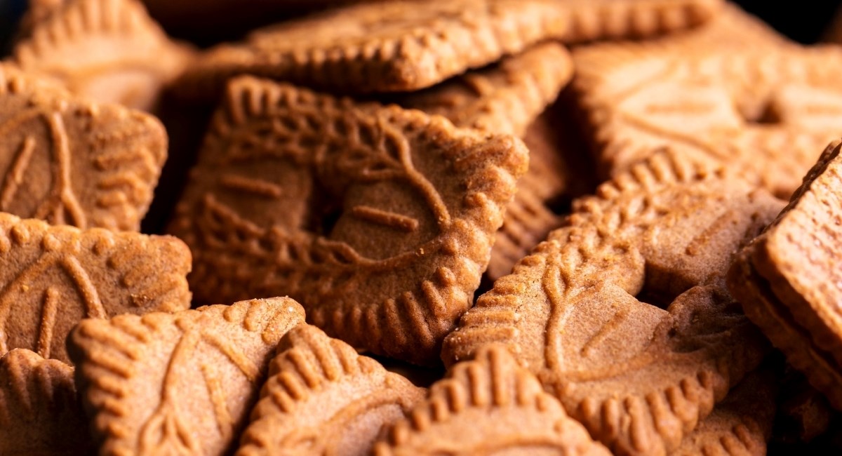 Tradicionalnim belgijsko-nizozemskim Speculaas keksima poseban okus daju ovi začini