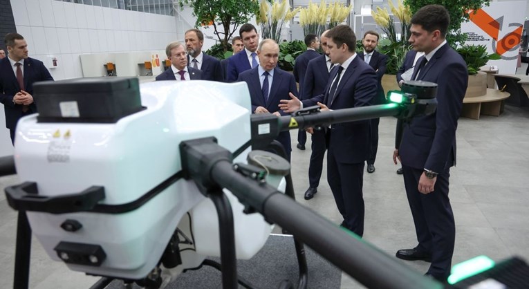 Ruski ministar: Našem gospodarstvu prijeti pothlađenost