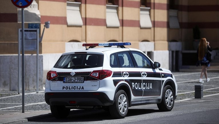 Uhićen policajac koji je krijumčario drogu i osiguravao Predsjedništvo BiH
