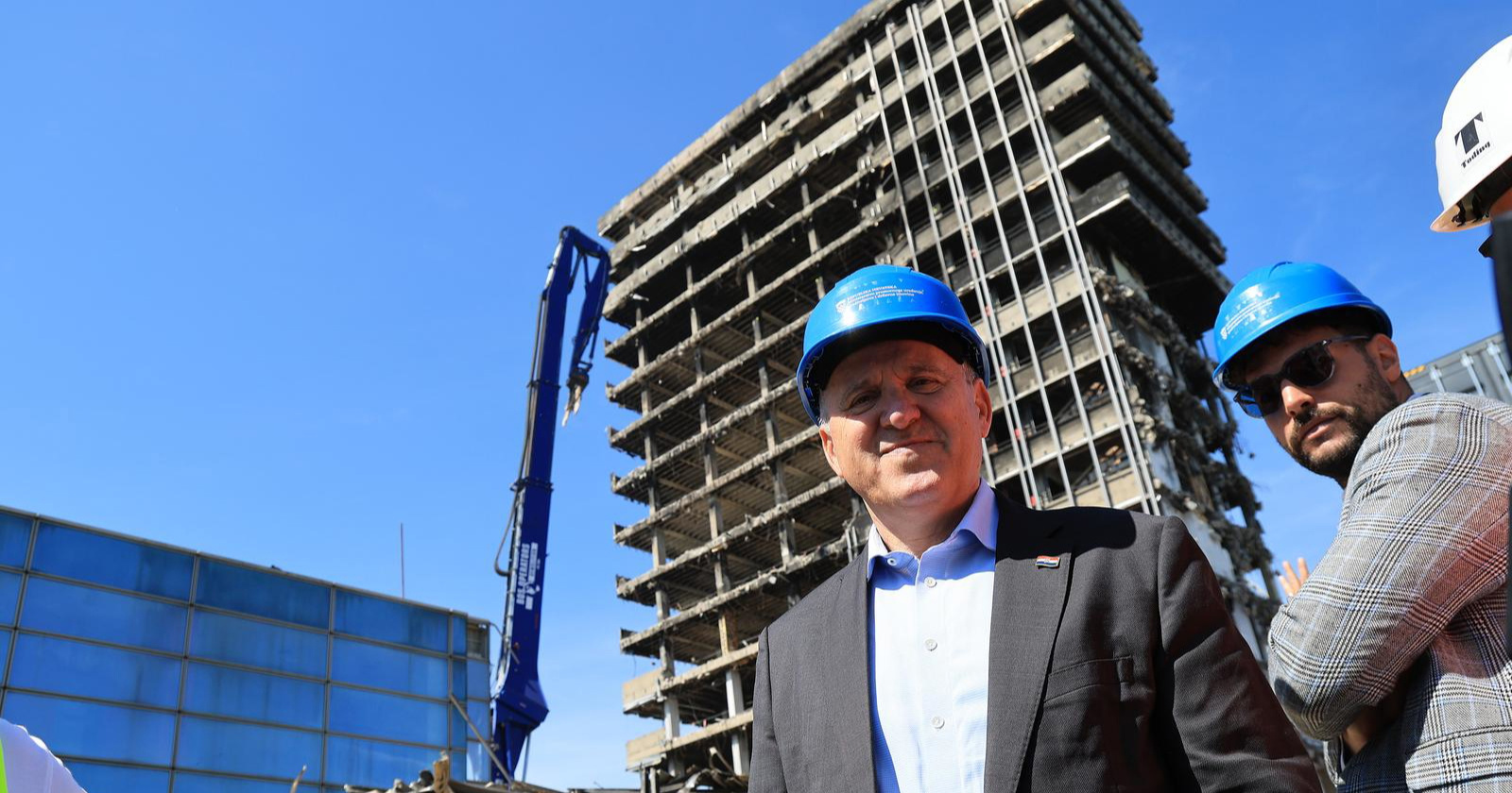 Bačić obišao Vjesnik: "Radovi se izvode prema najstrožim pravilima"