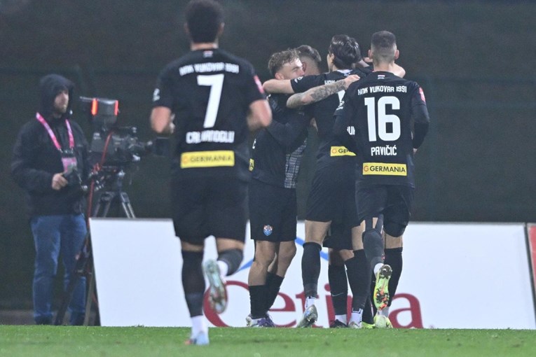 Vukovar: Pomoći ćemo hrvatskom nogometnom velikanu da ostane u ligi