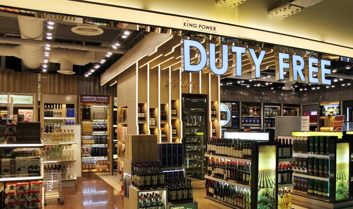 Rusija otvara duty-free dućane, diplomati će moći kupovati proizvode sa Zapada