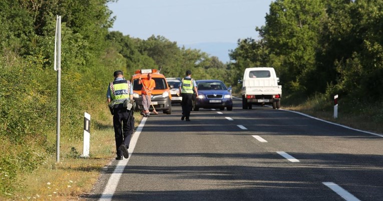 Teška prometna nesreća na Krku, poginuo motociklist