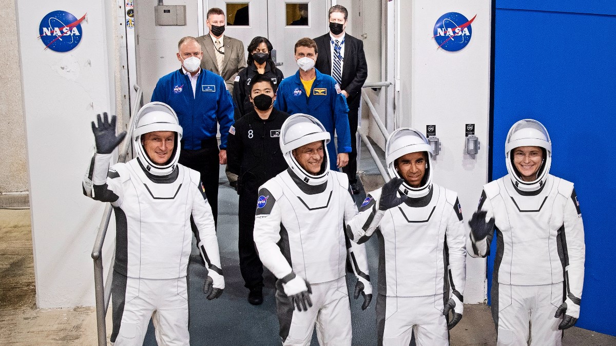 SpaceX poveo četvero astronauta na ISS nakon brojnih odgoda
