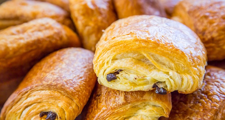 Sve o pain au chocolatu