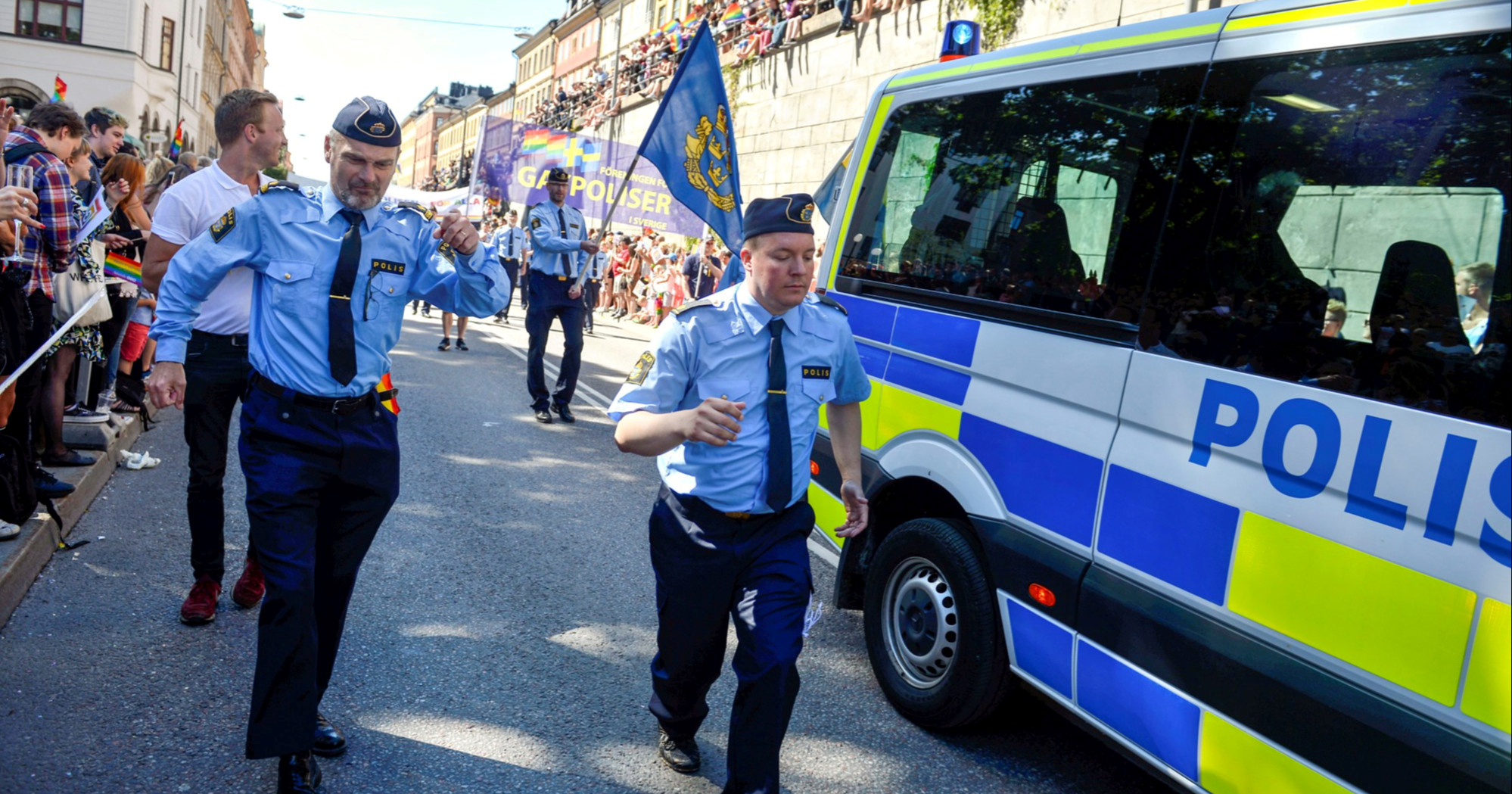 Velika rasprava u Švedskoj: Treba li policajcima zabraniti sudjelovanje na Prideu?