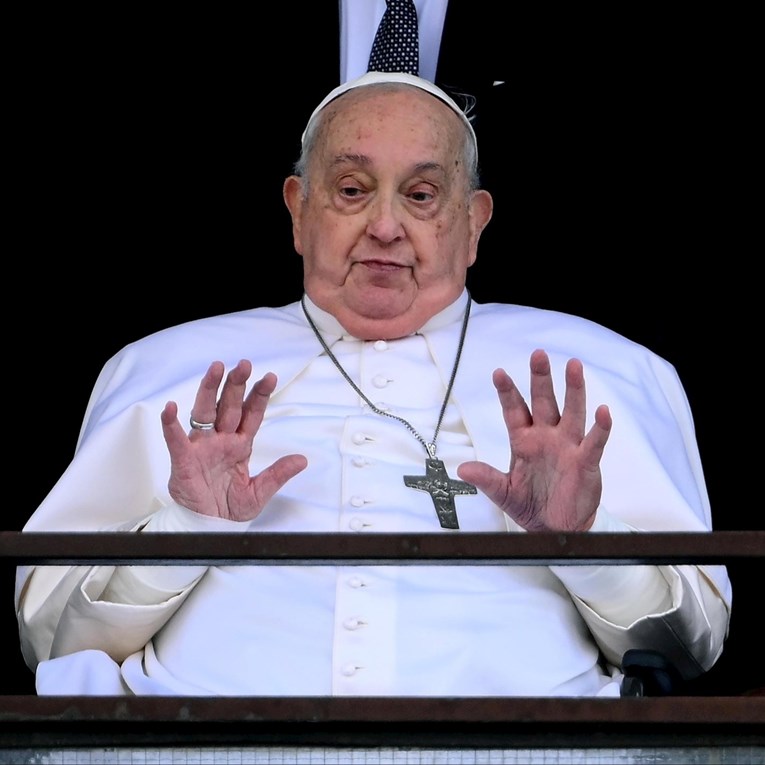 "U Crkvi već ima previše pede*luka": Najzanimljiviji izrazi pape Franje