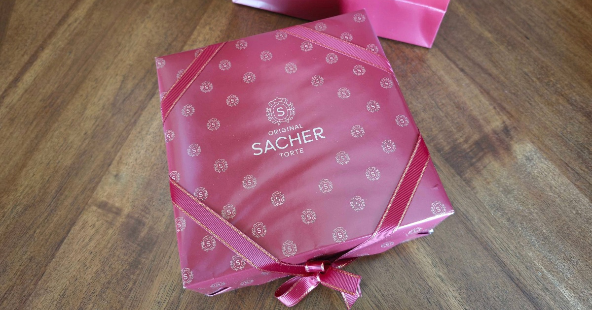 FOTO Platili smo 60 eura za originalnu Sacher tortu. Je li vrijedila tog novca?