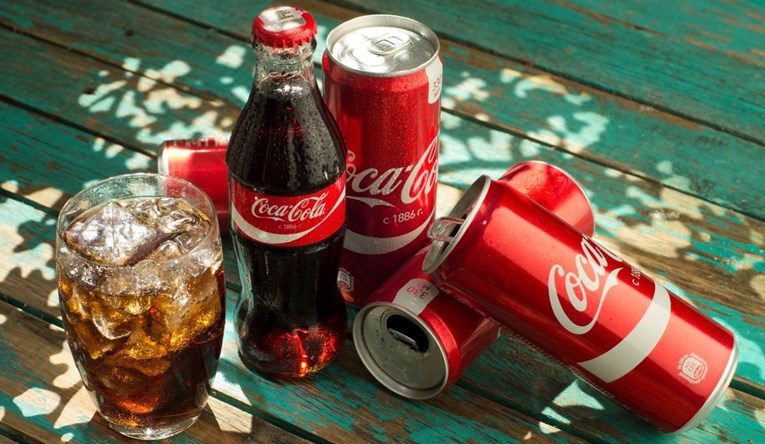Coca-Coli zbog ukidanja mjera prihodi porasli više od očekivanja