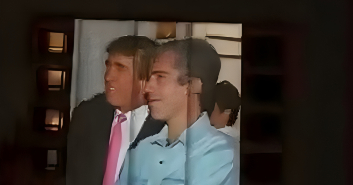 Netko je projicirao video o Trumpu i Epsteinu na zgradu u Washingtonu