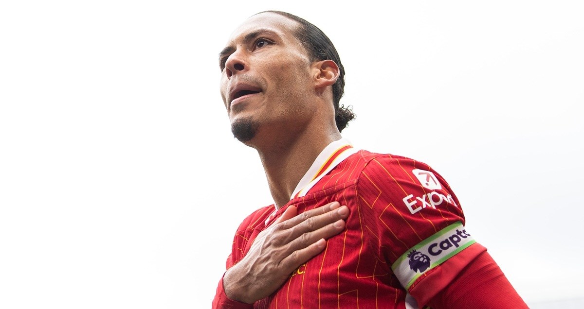 Van Dijk produljio ugovor s Liverpoolom, postao je najplaćeniji branič u Europi