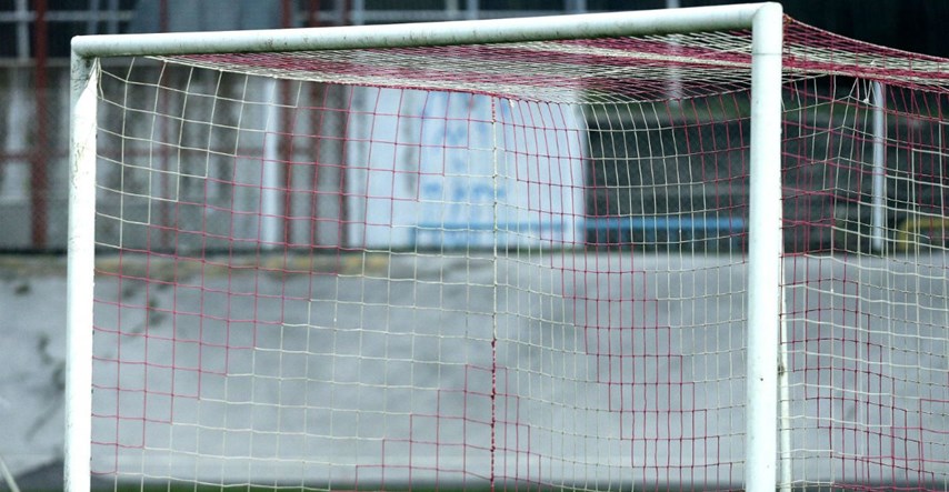 Djevojčica iz Hrvatske preminula u Makedoniji, na nju pao gol na igralištu
