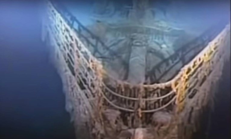 SAD zatajio sudar podmornice s Titanikom