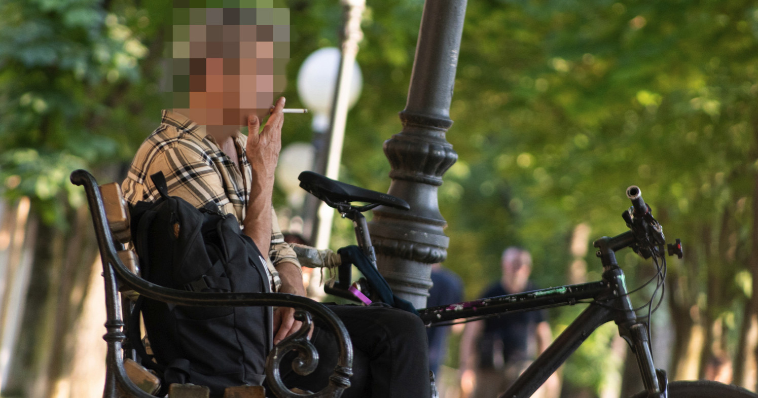 Obišli smo dječje parkove, ljudi puše u njima