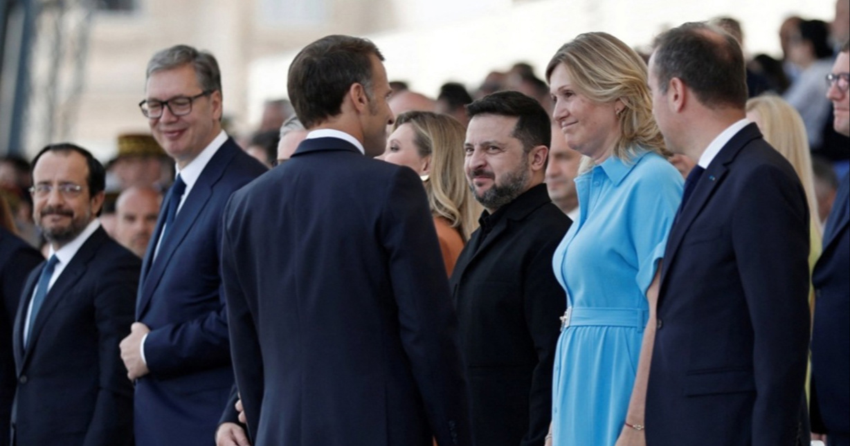 FOTO Veliki vojni mimohod u Parizu. Europa poslala poruku Putinu i Trumpu