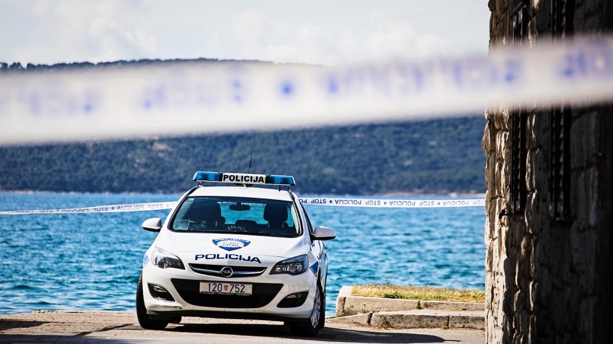 U moru kod Hvara pronađeno mrtvo tijelo