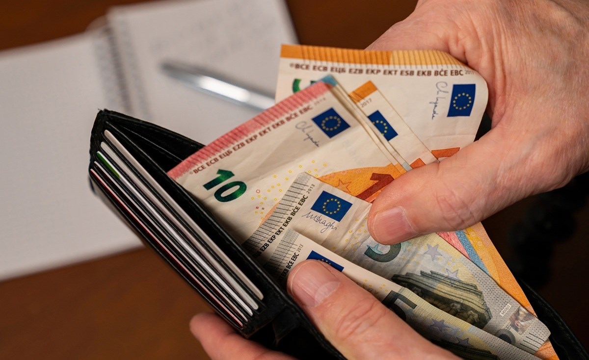 Objavljene nova prosječna i medijalna plaća
