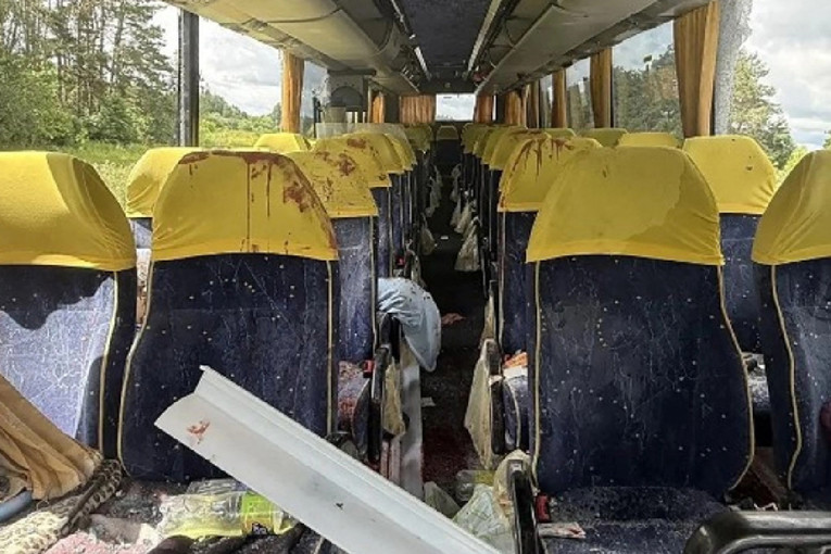 Ukrajina: Rusija je lažirala napad na autobus s bjeloruskim nogometašima
