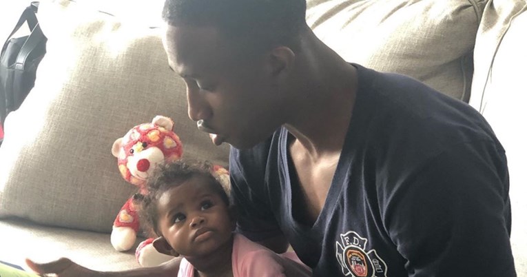 Tata vatrogasac rastopio Instagram videom u kojem kćeri pruža spa tretman