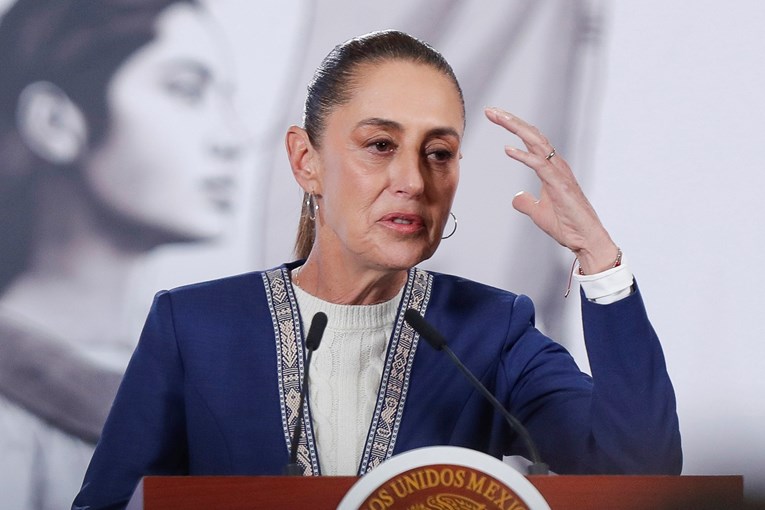 Kuba pred humanitarnim kolapsom. Meksiko želi pomoći, ali ih ograničava SAD