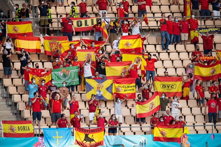 Španjolci bijesni na svoje navijače: Bolje da smo igrali pred praznim tribinama