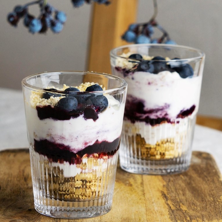 5 brzih deserata iz čaše koje ćete napraviti u manje od pola sata