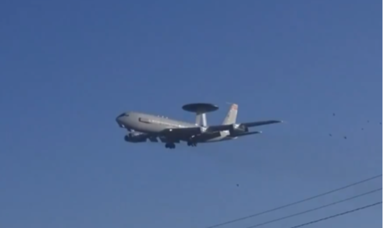 Američki špijunski avioni stigli u UK uoči mogućeg napada na Iran