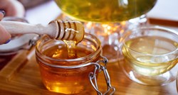 Istraživanje tvrdi: Med je bolji u liječenju kašlja i prehlade od modernih lijekova