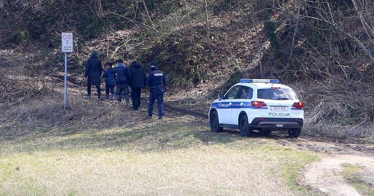 Oko Karlovca u dva dana uhićena četiri krijumčara ljudi. Jedan nije htio stati