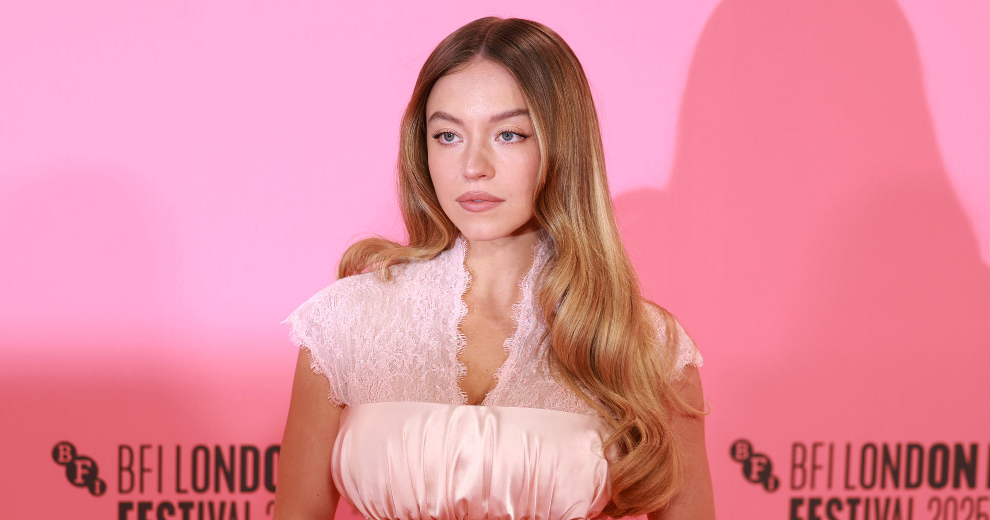 Sydney Sweeney pojavila se u ružičastoj haljini na premijeri filma Christy