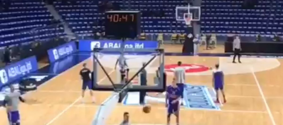 VIDEO Suci u Podgorici podbacili loptu pred 500 navijača iako Zvezda nije došla