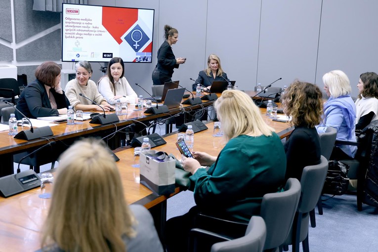 Aktivistkinje traže zakonsku zabranu komentara ispod tekstova o nasilju nad ženama