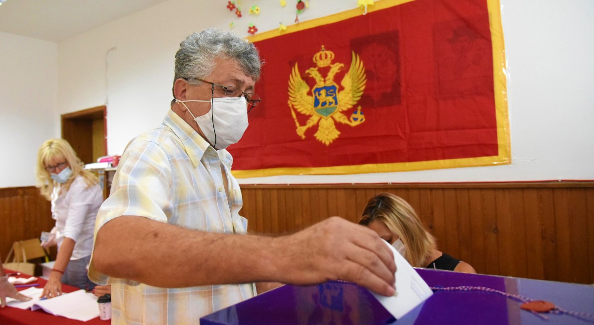 Veliki odaziv na izborima u Crnoj Gori, Đukanović očekuje pobjedu
