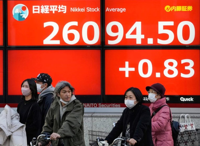 Drastičan pad na azijskim burzama. Analitičar: Ovo je krvoproliće