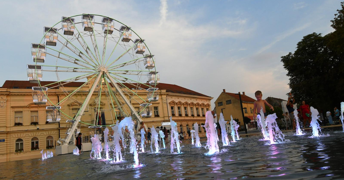FOTO Panoramski kotač najnovija je ljetna atrakcija u Koprivnici