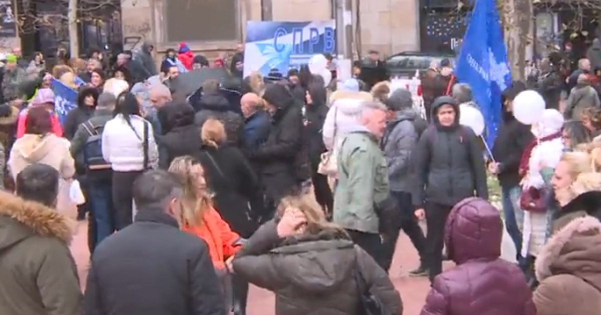 Prosvjedovali profesori u Beogradu, traže da ih se zaštiti od nasilja u školama