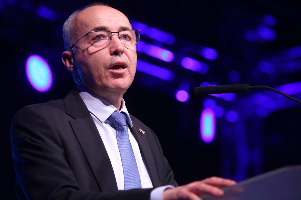 Krstičević: Nikad nećemo odvojiti vojsku od Crkve