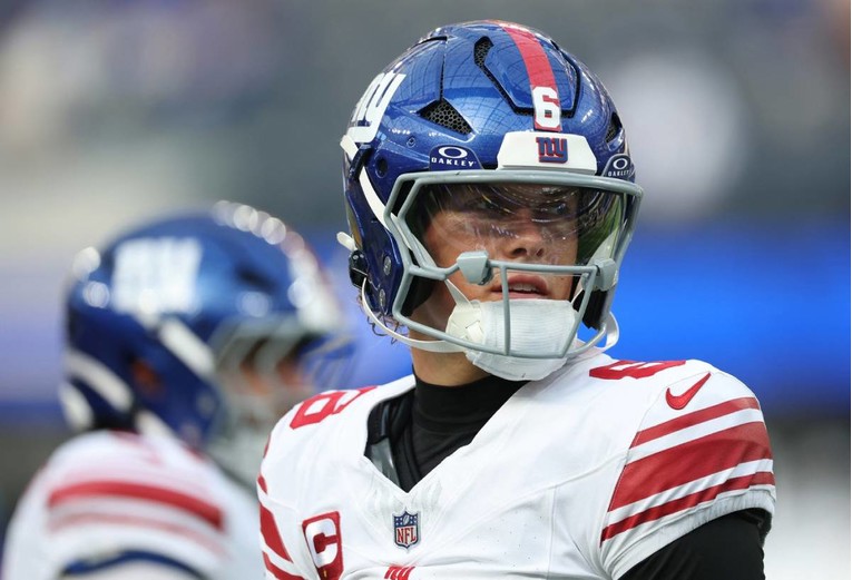 Nova žrtva 'Trumpovog prokletstva'. NFL zvijezda ozlijeđena nakon brutalnog starta