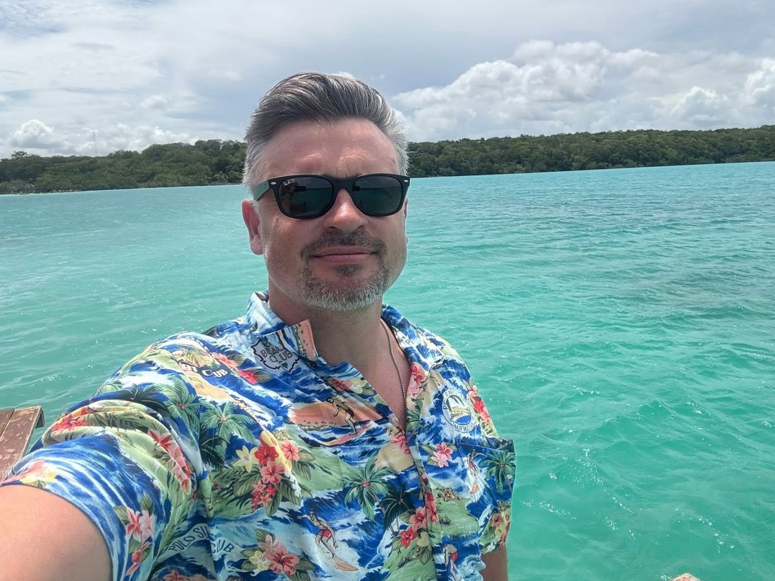 Slavni glumac (49) slučajno objavio svoju 18+ fotku na Instagramu