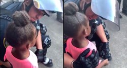 VIDEO Crna curica pitala policajca hoće li je upucati, njegov odgovor postao viralan