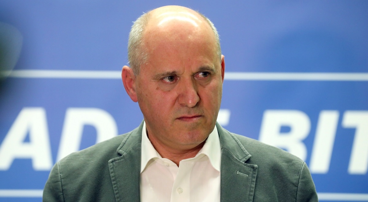 Bačić: Nije dobro da se temeljem zapovjedi pokuša zaobići ministra obrane