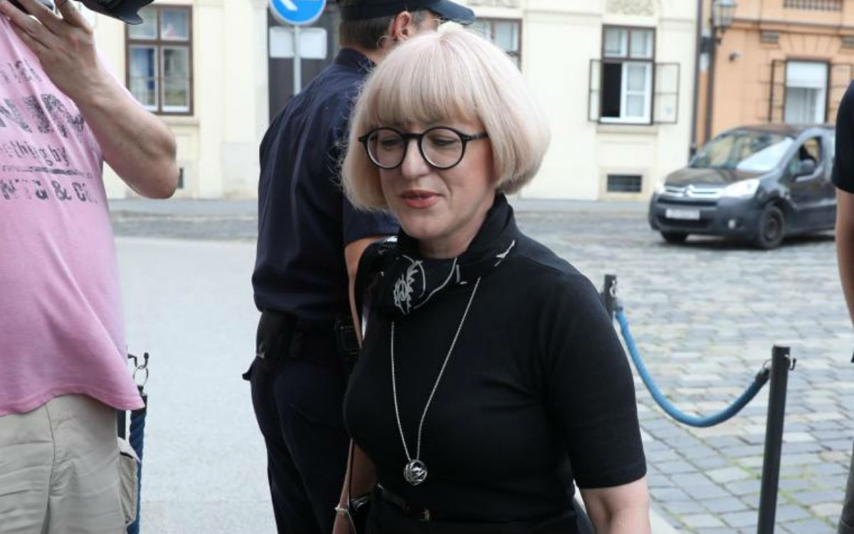 Nova ministrica priznala da nije dala pravu cijenu svog auta: "Ispala je nula"