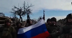 Ukrajinci se povukli iz dva sela. Rusi: Na više mjesta smo pogodili vojnike i opremu