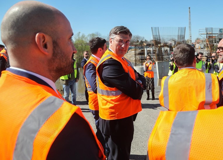 Plenković o Paladini: Neka on objasni. Nije on tu radi imovine, nego radi obnove