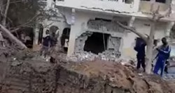 Napad autobombom na poznati hotel u Somaliji, petero mrtvih
