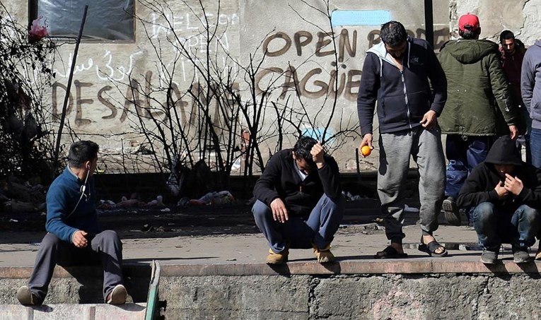 Pucnjava u Srbiji. Sukobile se dvije grupe migranata, dvoje ranjenih